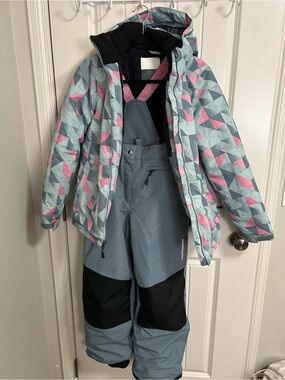 Kids Geometric Light Blue & Pink Winter Jacket and Bib Snow Pants Set